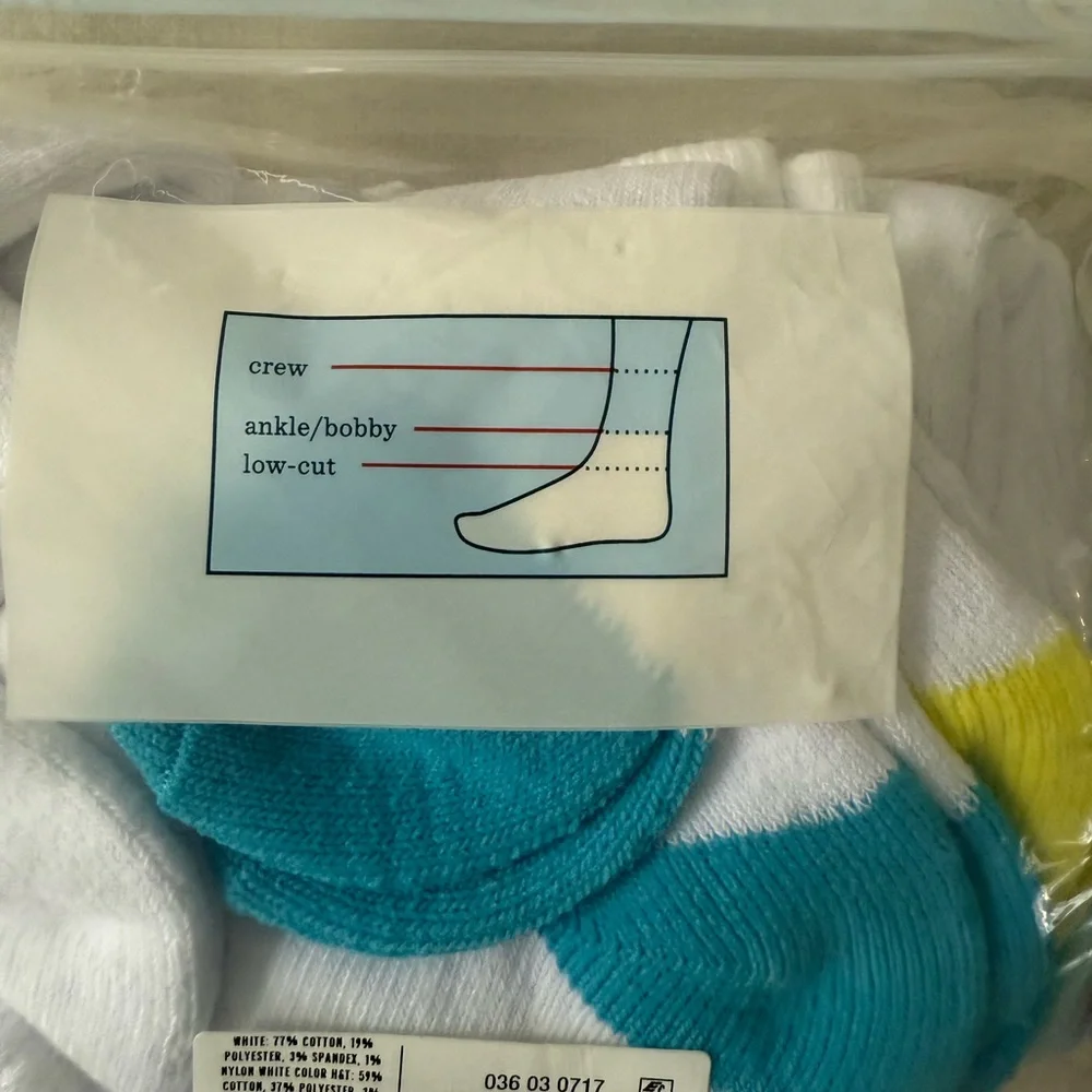 NWT Cat & Jack Ankle Socks SZ L